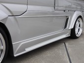 カラー：シルバーｘホワイト