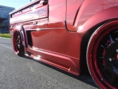 ベースレッド・差し色/ブラック