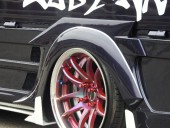 カスタムフェンダー