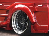 カスタムフェンダー