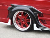 カスタムフェンダー