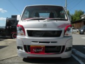 フロントバンパー   ダクトサイド1連左右　アルミラス￥3,300(通常アミは、メッシュ/掲載画像はアルミラス）