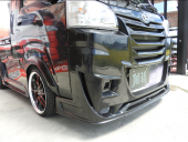 フロントバンパー/ダクトレスメッシュ仕様